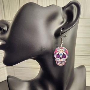 Spooky Skull Novelty Earrings